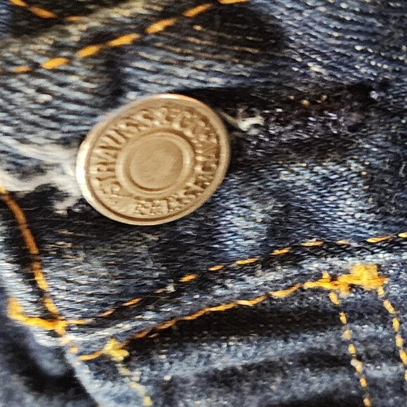 Levi’s 501 Button-Fly Jeans 34x34 Dark Wash Classic Straight Fit - Picture 3 of 16